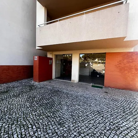 Sol & Areias Da Rocha Apartment