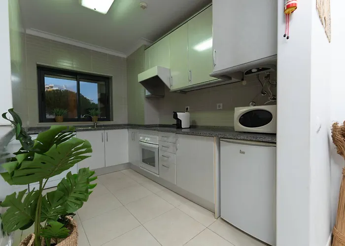 Apartamento T1 Praia Da Rocha Portimao 포티마오