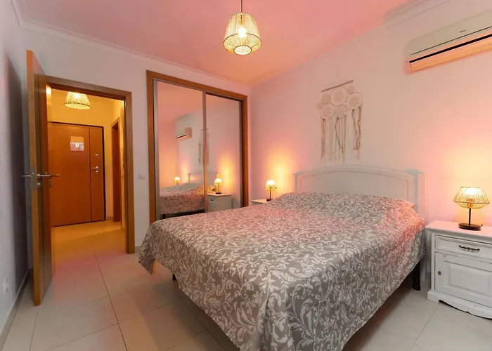 아파트 Apartamento T1 Praia Da Rocha Portimao *