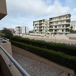 T1 Da Rocha Apartment